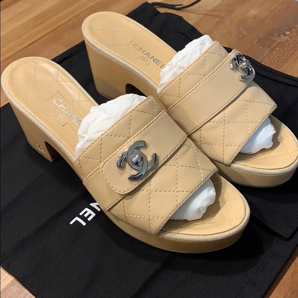 CHANEL Beige Mules-size 38.5 - Picture 2 of 16